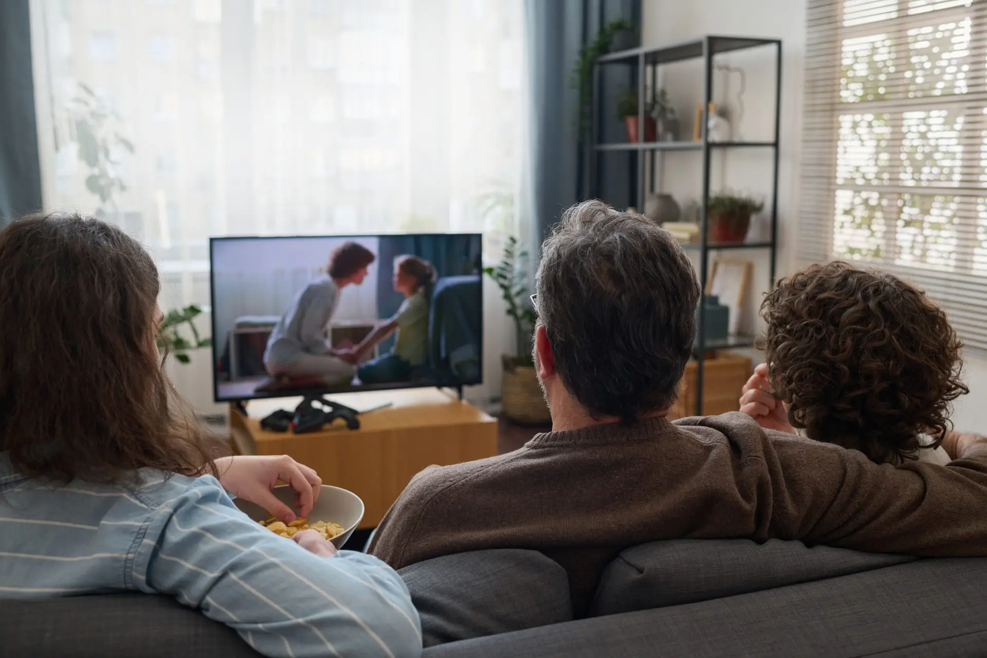 Reach new customers with TV advert production